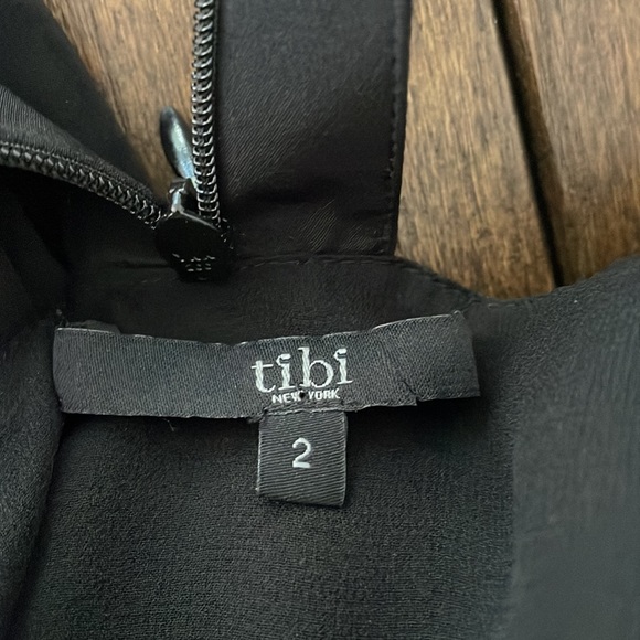 Tibi Silk Halter top - Picture 5 of 6